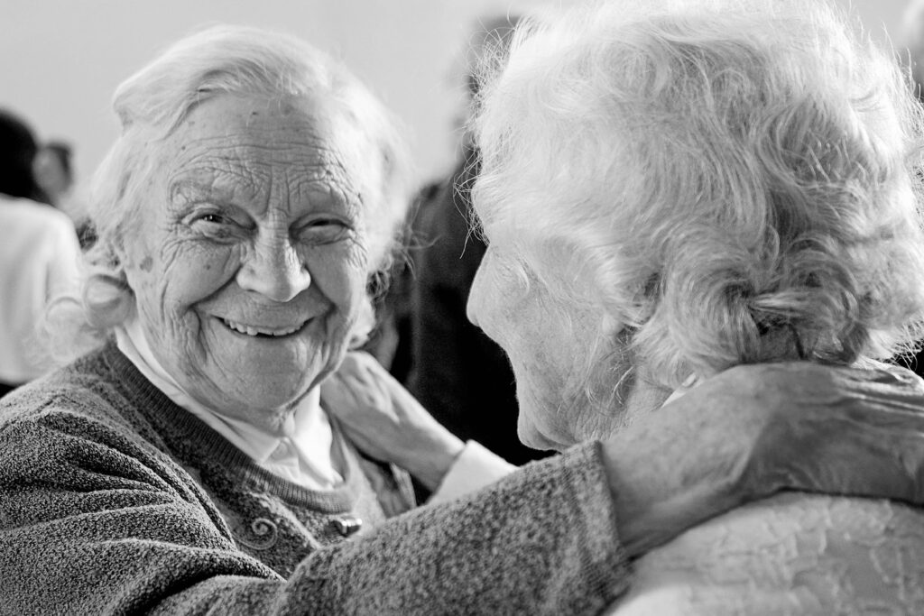 Beneficios de vivir en una residencia privada para ancianos