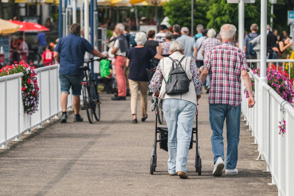 Cómo mejorar el equilibrio en personas mayores